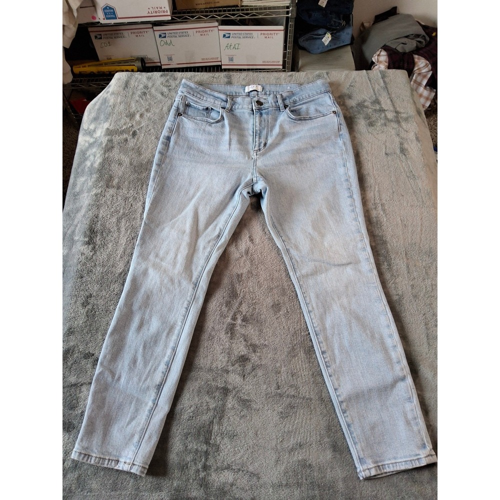 Loft Outlet Petite‎ Light Wash Straight Leg Denim Jeans Women Blue Mid Rise